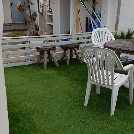 Con Acceso A Piscina Апартаменты *